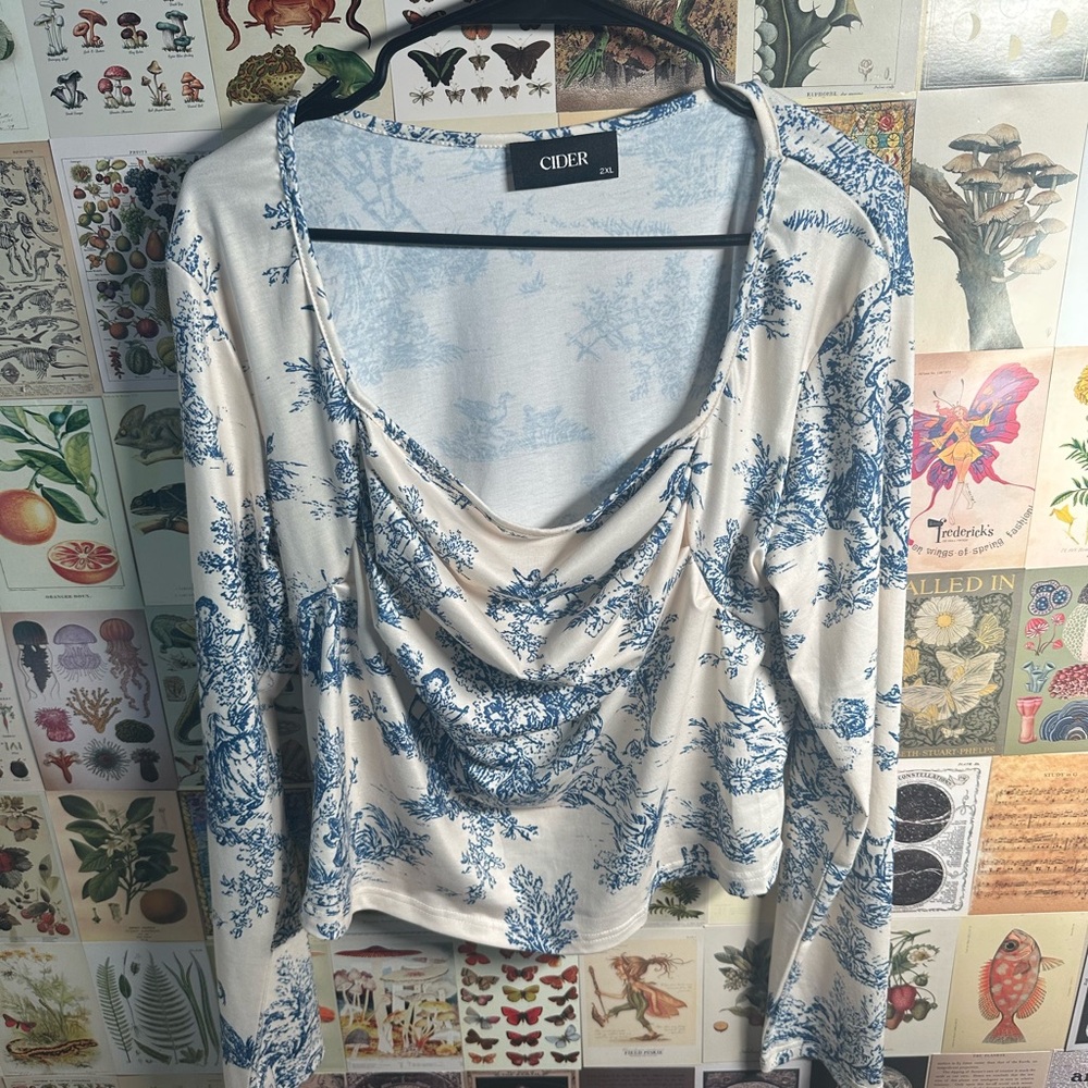Cider size 2X longe sleeve square neck crop top. Victorian style design.